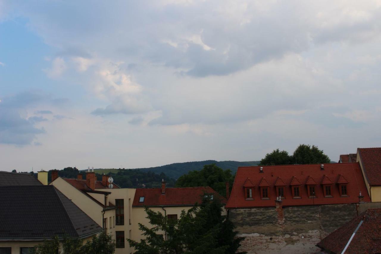 Centrum Apartman S- dom Bardejov Exterior foto